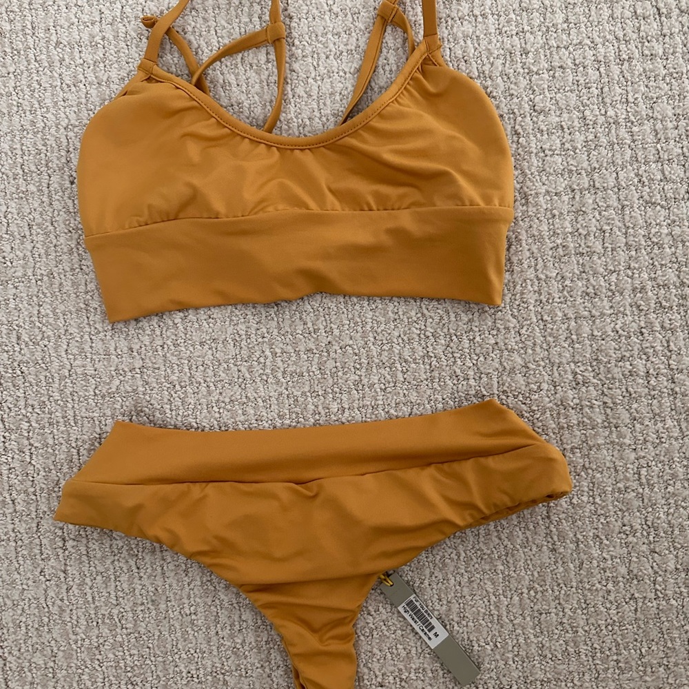 Gooseberry seaside size medium swim suit brand new with tags